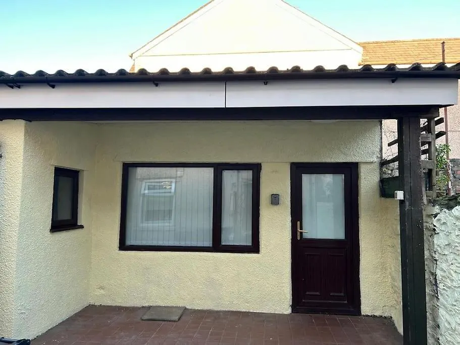 Апартаменты Cosy Gem In Кардифф