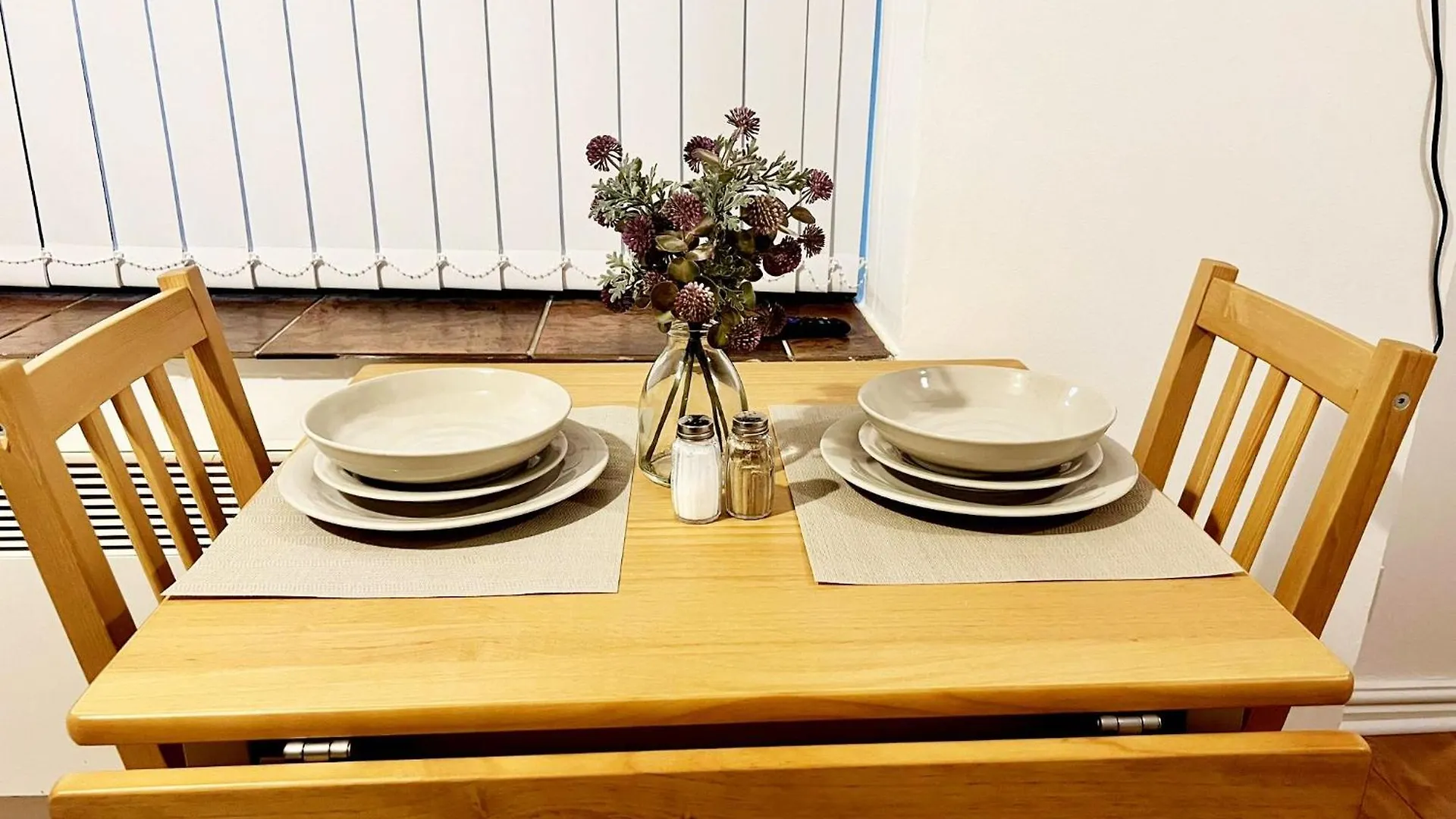 Апартаменты Cosy Gem In Кардифф 0*,  Великобритания