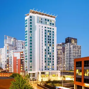 Radisson Blu Hotel, Кардифф