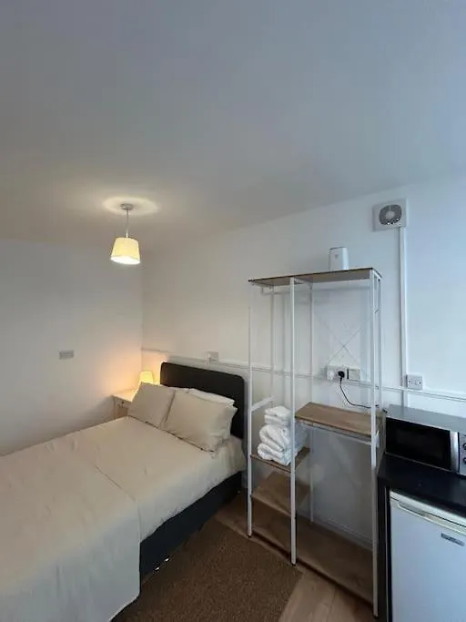 Cosy Gem In Cardiff Apartment