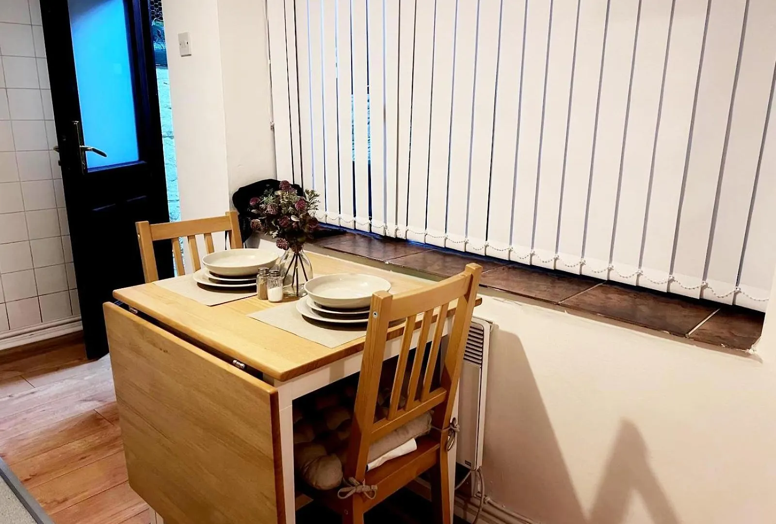 Cosy Gem In Cardiff Apartment
